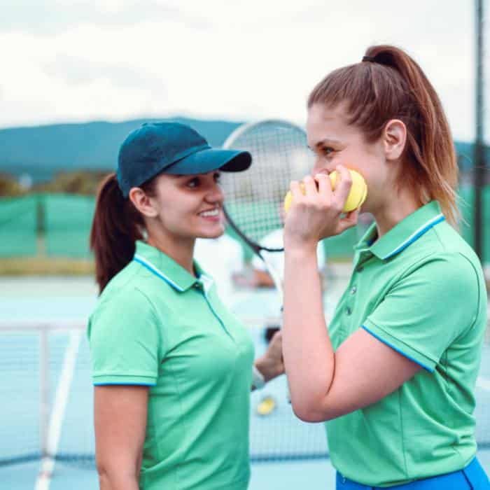 tennis players discussing mental strategies